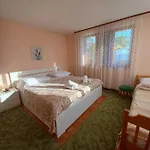 Simona * Crikvenica